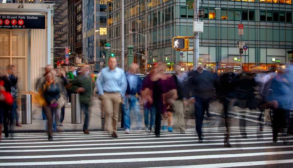 6th Avenue and 42nd Street, Manhattan, New York City, US